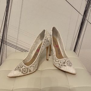 White Lace Bridal Shoes